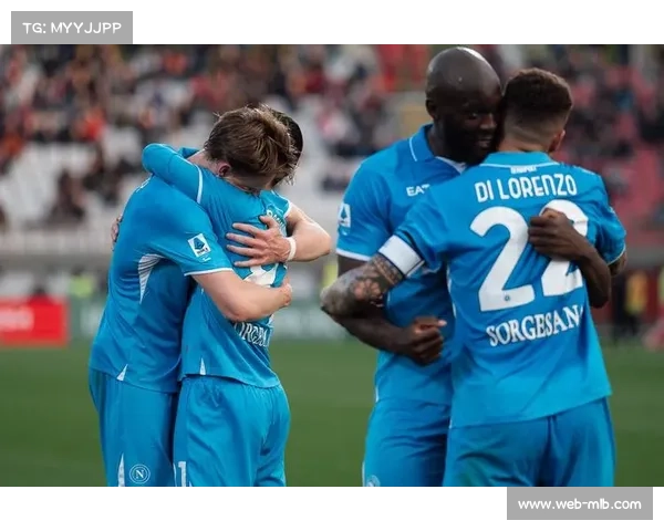 那不勒斯2-0战胜卡拉巴赫，麦克托米奈传射建功